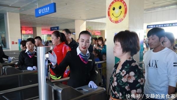 美爆！7天42万游客！今年国庆黄金周，云台山再次实力抢镜