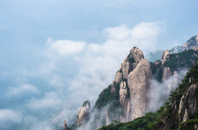 江西这座高铁枢纽城市，它的高铁数量超过南昌，它将是匹黑马
