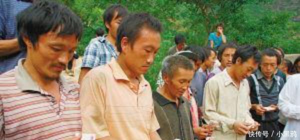 今年起, 农村建房将统一规划, 18万元和10万元两种补贴, 你选哪个