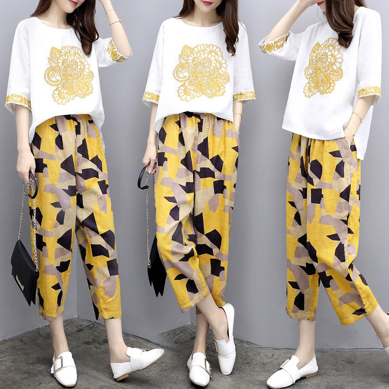 快来一饱眼福!丰满女人穿这样的“短裤套装”，短而不露忒迷人