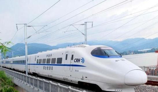  「高铁」中国高铁再进化，自主研发可编组动车组问世，有望解决