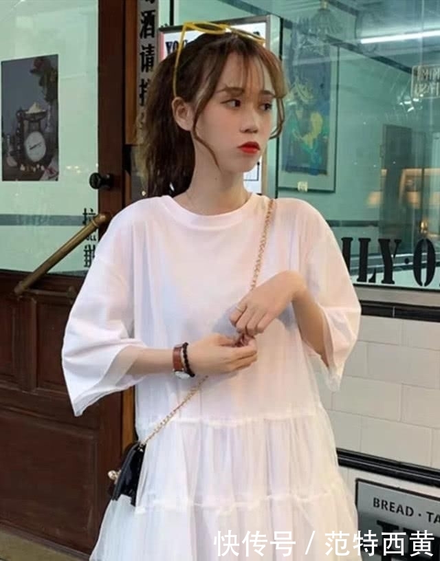 『女生』胯宽腿粗的梨形身材女生,一定要买这三条裙子,穿上后超级显瘦