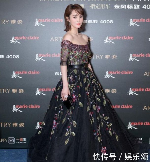 42岁的梅婷和蒋勤勤，年轻时美得难分胜负，如今同框一眼定输赢