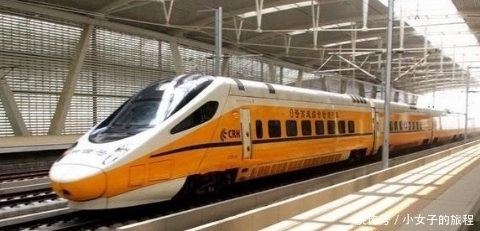中国的神秘高铁，天天在轨道上运行，却只载有特殊身份的人！