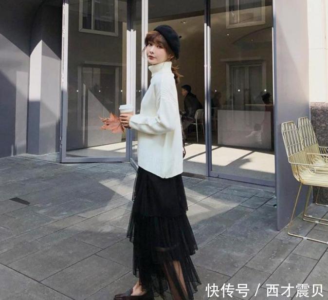 『特别』迷人靓丽的美女街拍:甜美漂亮的女神,特别招人喜欢!
