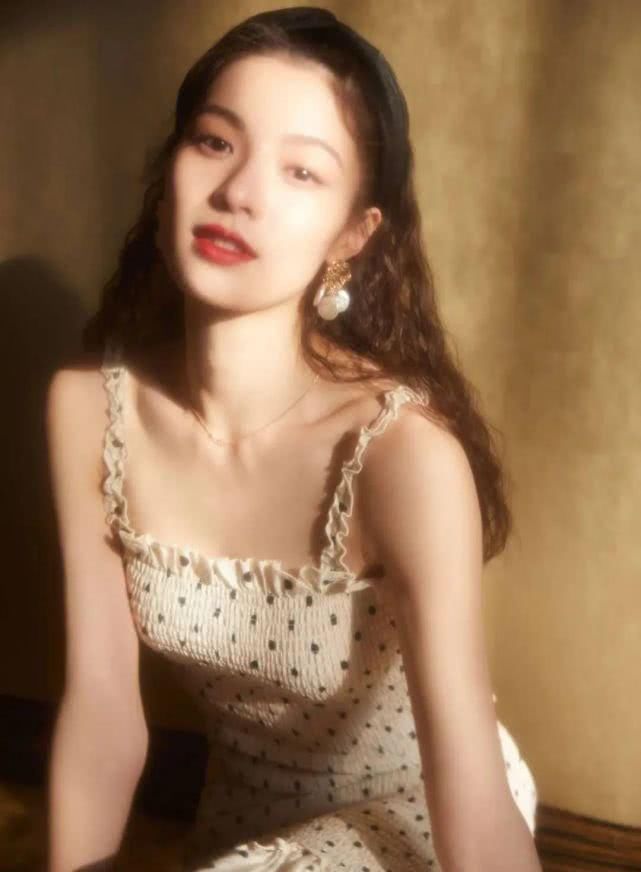  穿准■150小个子女生初夏这样穿准时髦