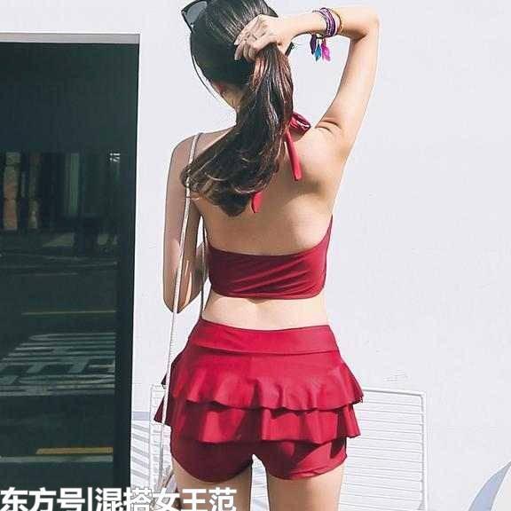 聚拢分体比基尼,少女的泳衣更性感,女人味十足