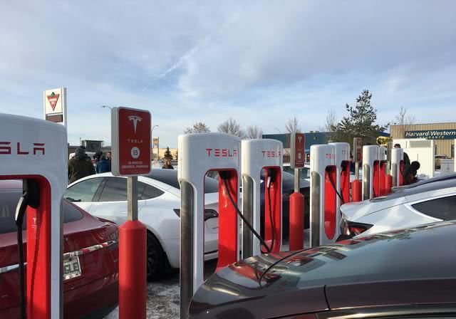预算:30-50万预算可以买到的9款豪车