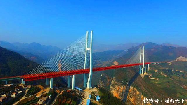 中国建造全球最高“天空之桥”，高565米，获得国际金奖