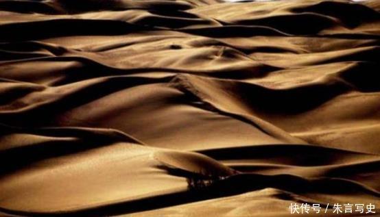  「发现」沙漠下面发现巨型“海洋”，其面积是五大湖10倍，水能