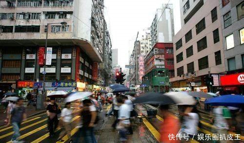 中国摩天大楼最多的城市，数量远超上海北京，你能猜到是哪里吗