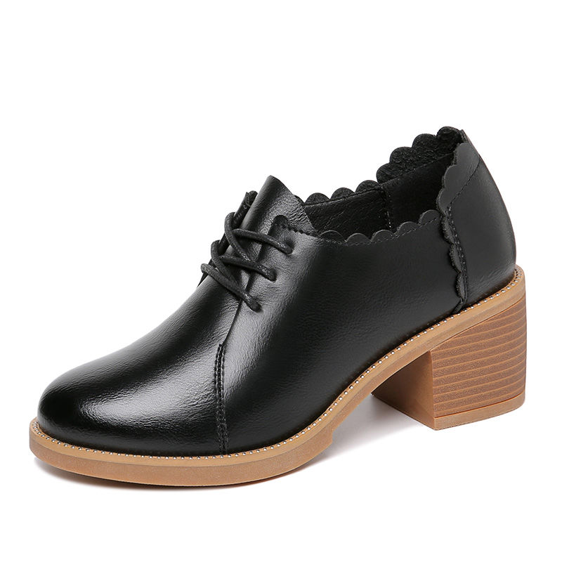 秋天了，如果你50岁，一定要试试“工作鞋”，性感洋气又迷人