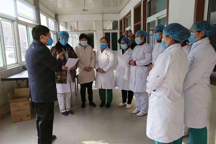  『打造』党建引领筑“堡垒” 天桥打造抗“疫”卫健铁军