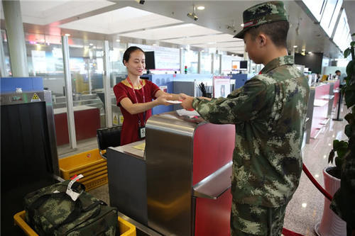 中国退伍军人关心的优待证，里面有哪些福利？你应该看看