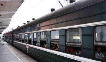 中国最难熬火车，一趟要坐53个小时，还要乘客签表格