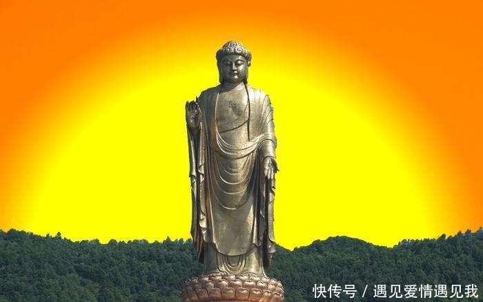 中国最高佛像，耗资12亿108位高僧开光，当地人却说：没看头