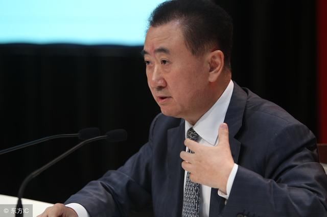 2018，万达生死年王健林已告别房地产，千亿资金一夜之间转手