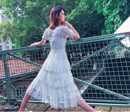 曾因耿直可爱而出名的她，竟然有人背后诋毁说其未婚怀孕