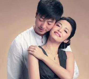 姚晨发文唐一菲