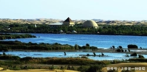 最匪夷所思的沙漠，在沙漠里还可以捕鱼，颠覆了所有人的认知