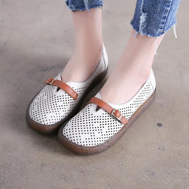 万万没想到，夏天除了小白鞋还有这样的女鞋，上脚显嫩显白，洋气