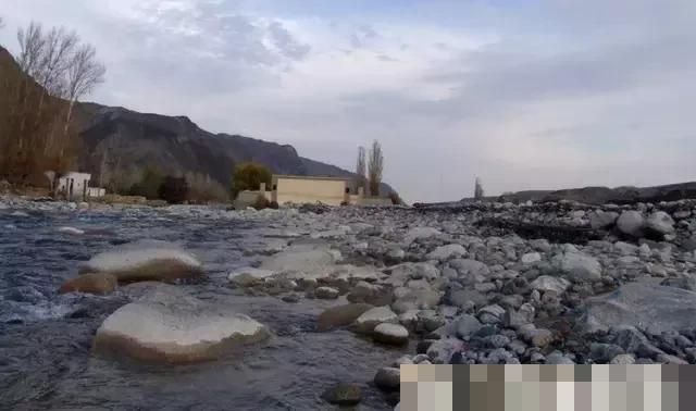  #探秘#探秘：新疆南天山的这条山沟，建有中国对外保密的军工重