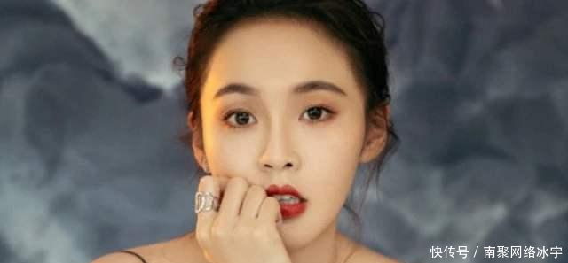 女生■发量少的女生自毁颜值的几款发型,尤其第2个,很多女生都在留!
