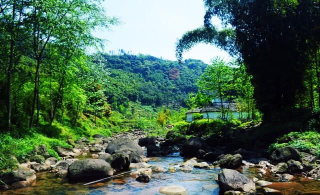  世外桃源■川西世外桃源村，蕴含着“都市人”向往的出世感