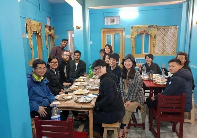 中国姑娘远嫁印度定居恒河畔,借钱开客栈当上老板娘