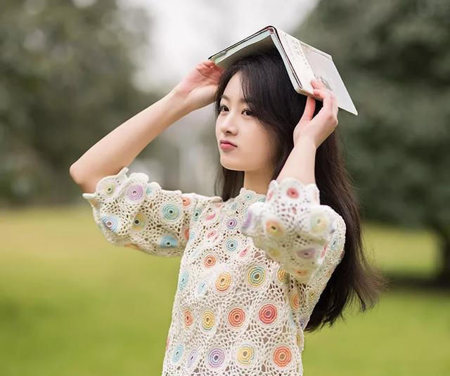  [钩针]夏季蕾丝季:清凉夏日织出来,19件钩针镂空美衣,附2款教程