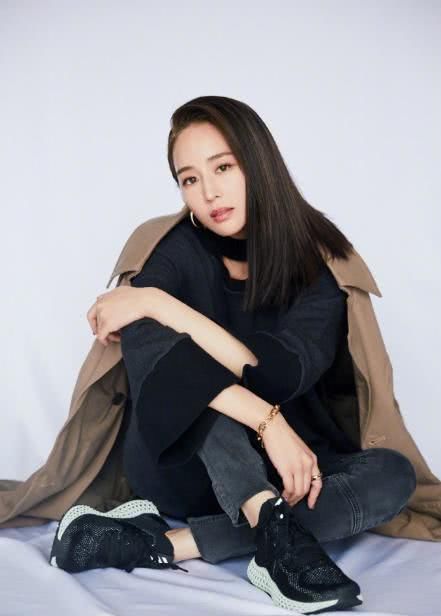 不难■时尚潮流本就不难，张钧甯解读百变女神穿搭方式，真好看