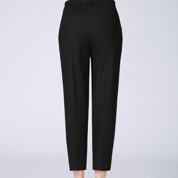 入秋后这种女裤，比连衣裙舒适还显高，真是太棒