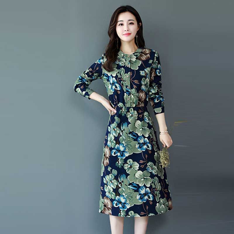 新出的秋装连衣裙，释放女性魅力，不止一点点的好看