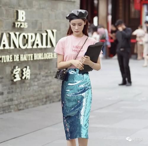 厌烦夏日太平淡？迪丽热巴教你怎么秀身材！