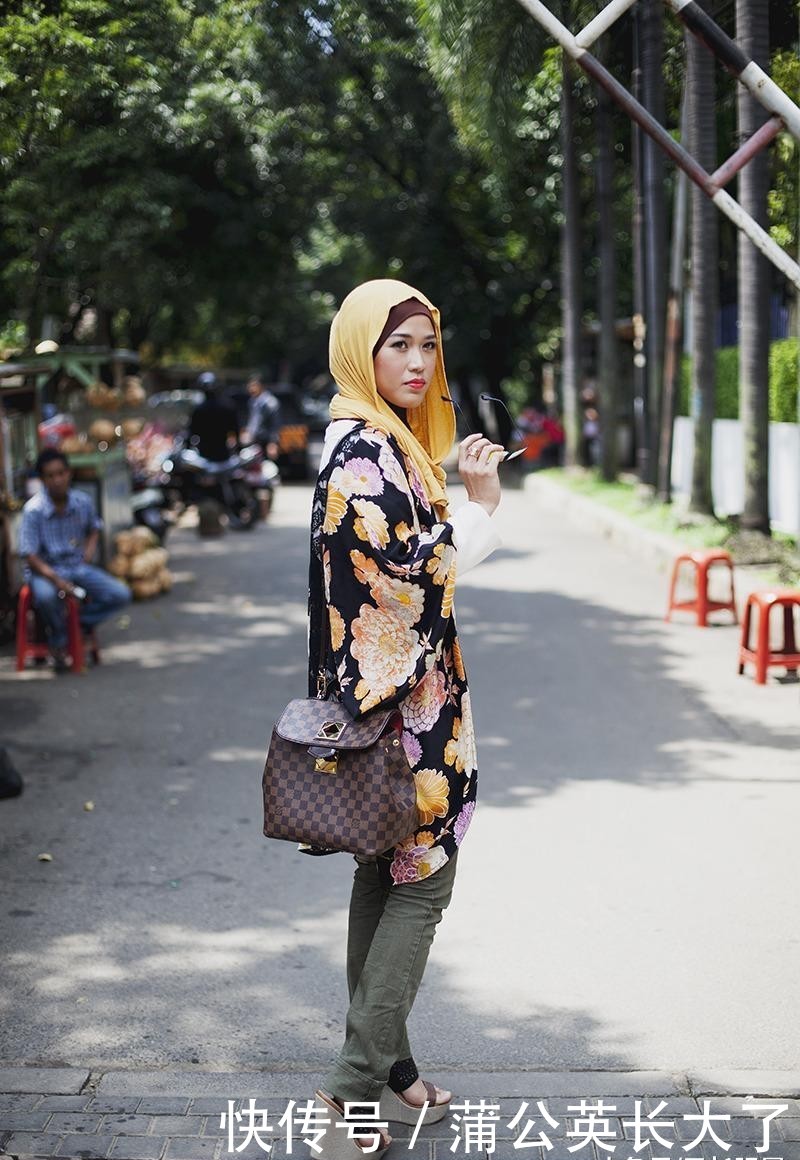 印度尼西亚有很多大岛,为何人口集中第五大的爪哇岛?