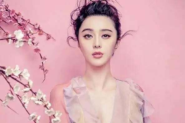 宋祖德回答范冰冰一个月未更博：说明摊上大事了！网友：支持祖德