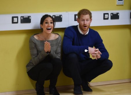 38岁新王妃梅根:高跟凉鞋双腿精致细长,相比凯特王妃更性感!