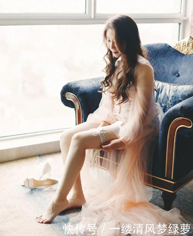  #太美#Oh my god！这些新娘婚礼晨袍也太美了吧