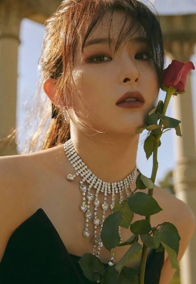  主打：都说听歌要“开口脆”！盘点负责主打歌的前奏的女团成员