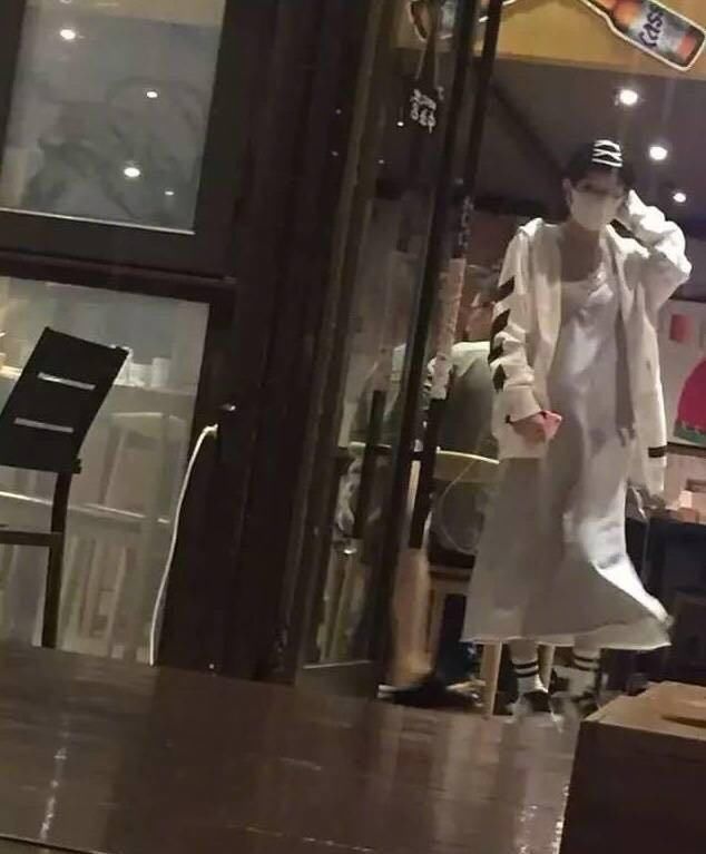 赵丽颖被曝怀孕，卓伟发文坐实传闻！网友：太快了吧