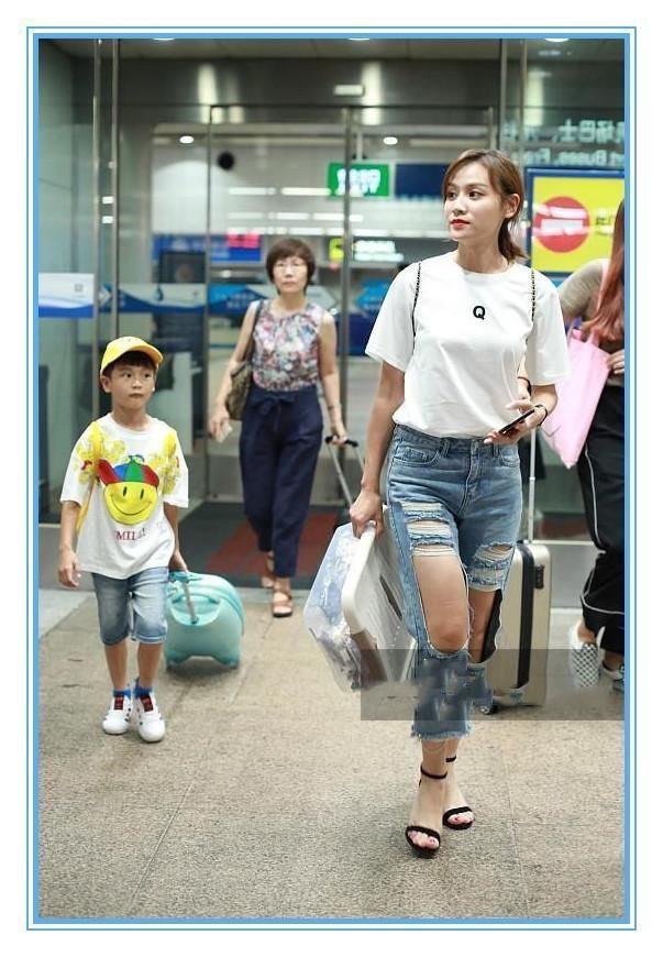 叶一茜也太敢穿了!破洞裤穿出短裤效果，网友:奚梦瑶都没你疯狂