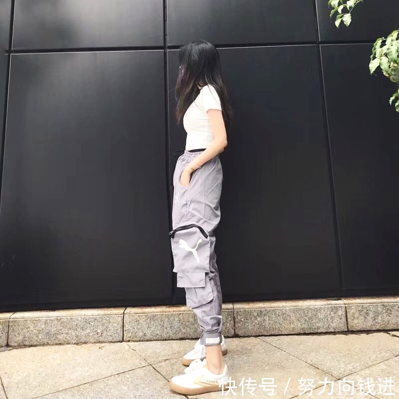 百搭神器的Puma彪马多口袋工装魔术贴束脚裤你还没有吗？