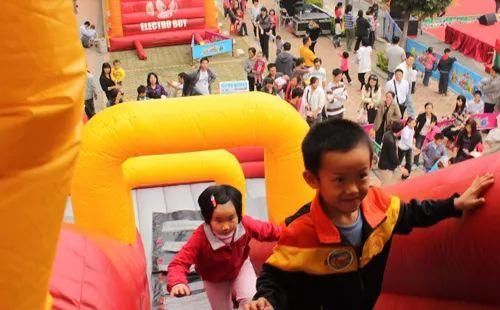  太阳能灯：农村这5个项目别小瞧，一年却有10万 的收入，比打工