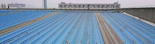  #好处#为什么一些农村现在很流行“彩钢顶”？到底有啥好处？看