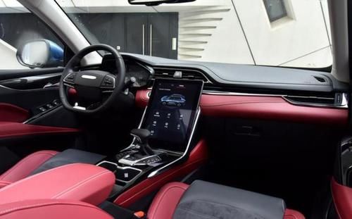  『中型SUV』国产“汉兰达”，全系提供5、6、7座可选，不到10万，还买合资？
