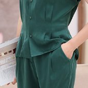 连衣裙早就过季了!现在流行的优雅套装,随便一款都高挑吸引人