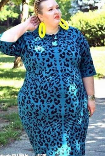 女子体重接近300斤,却意外成为新晋网红,原因竟是因为衣服!