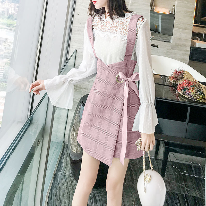 女人可以输了颜值，但千万不能输了气质!穿高雅裙，美如女神