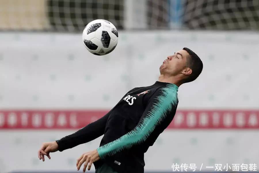 C罗戎马一生:为葡萄牙拼尽全力 下届世界杯还