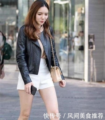 女人|时尚美女街拍:俏皮可人的美女,尽显女人窈窕身姿